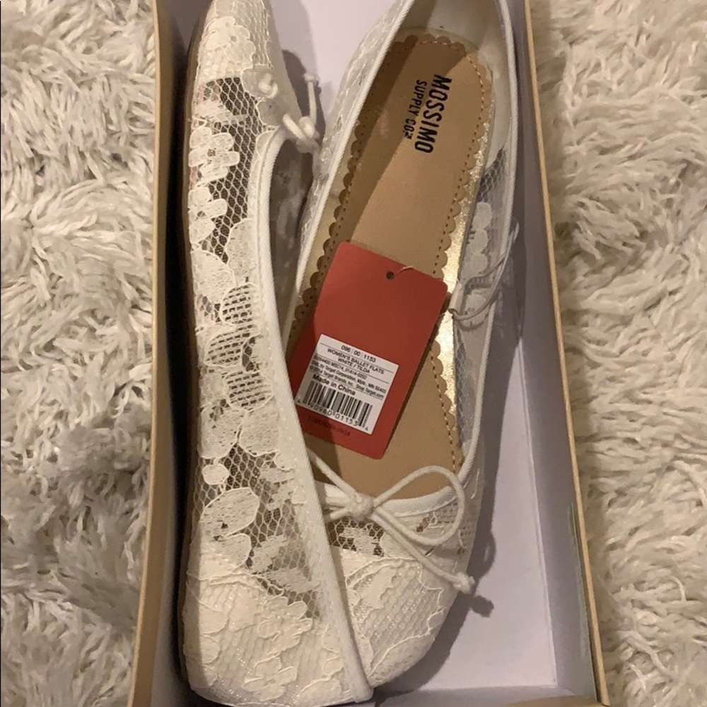 White laced Ballet flats